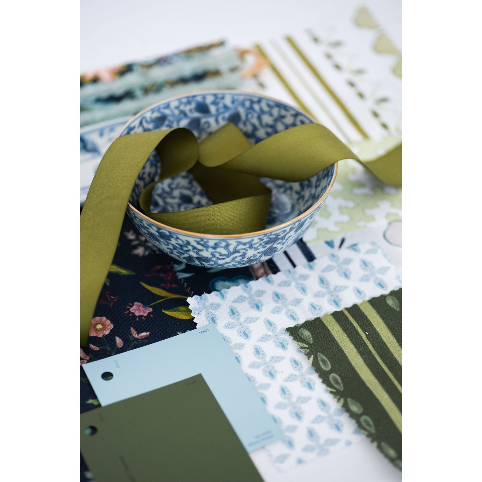 Dover Fabric - Apple