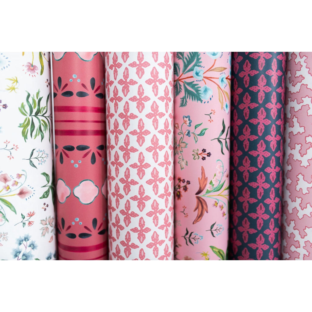 Meadow Multi Wallpaper - White