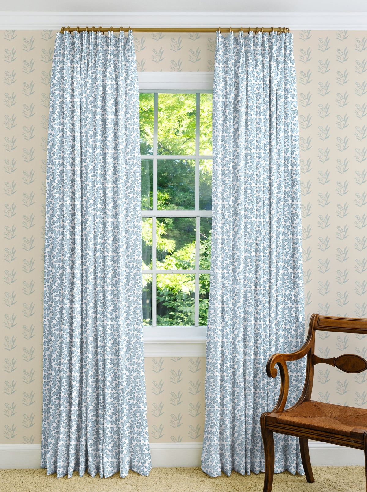 Custom Drapery Panels : The Finishing Touch