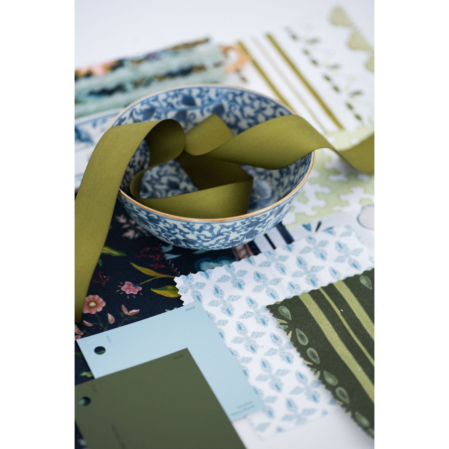 Dover Fabric - Apple