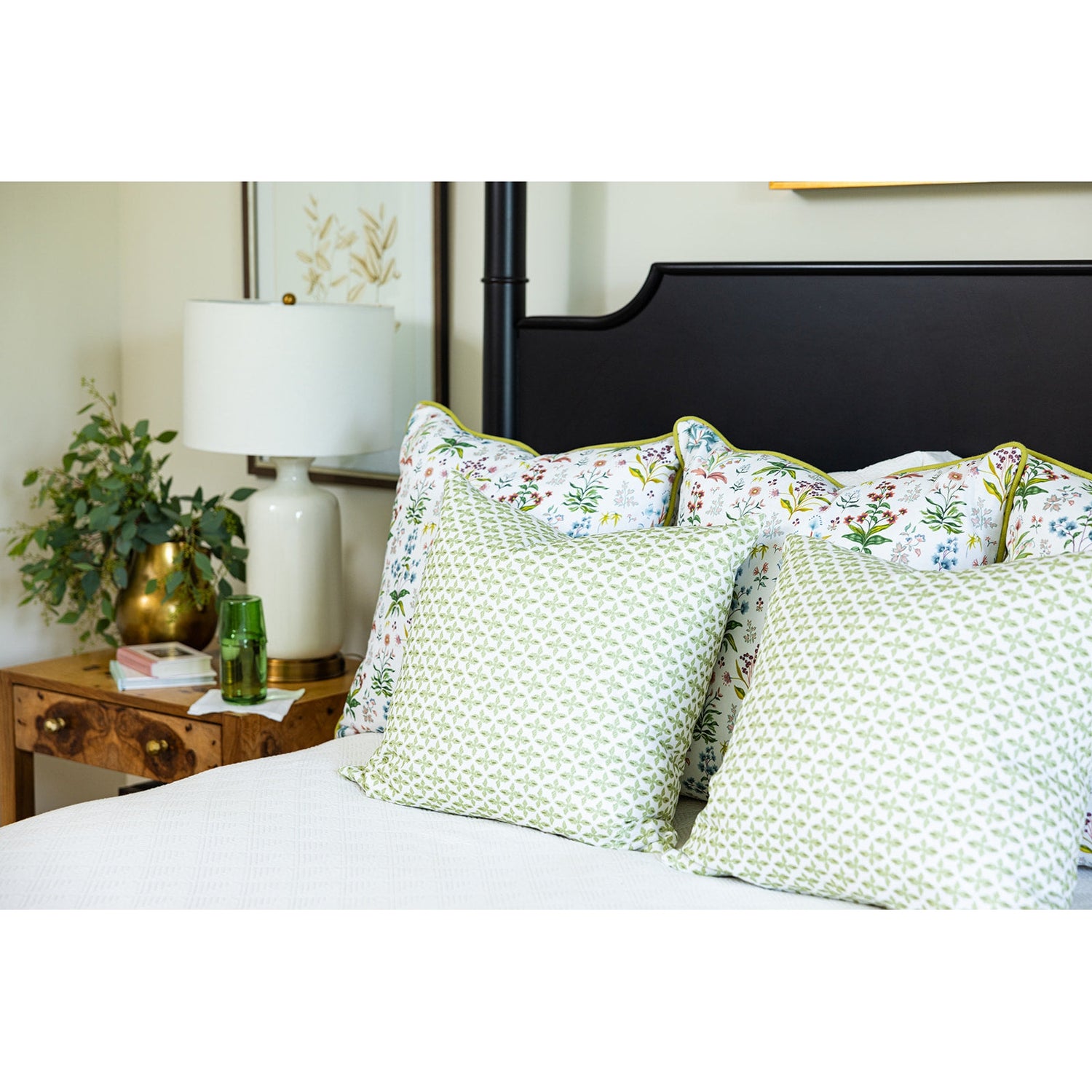 Meadow Multi Fabric - White