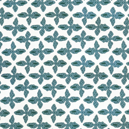 Posey Wallpaper Sample - Harbor