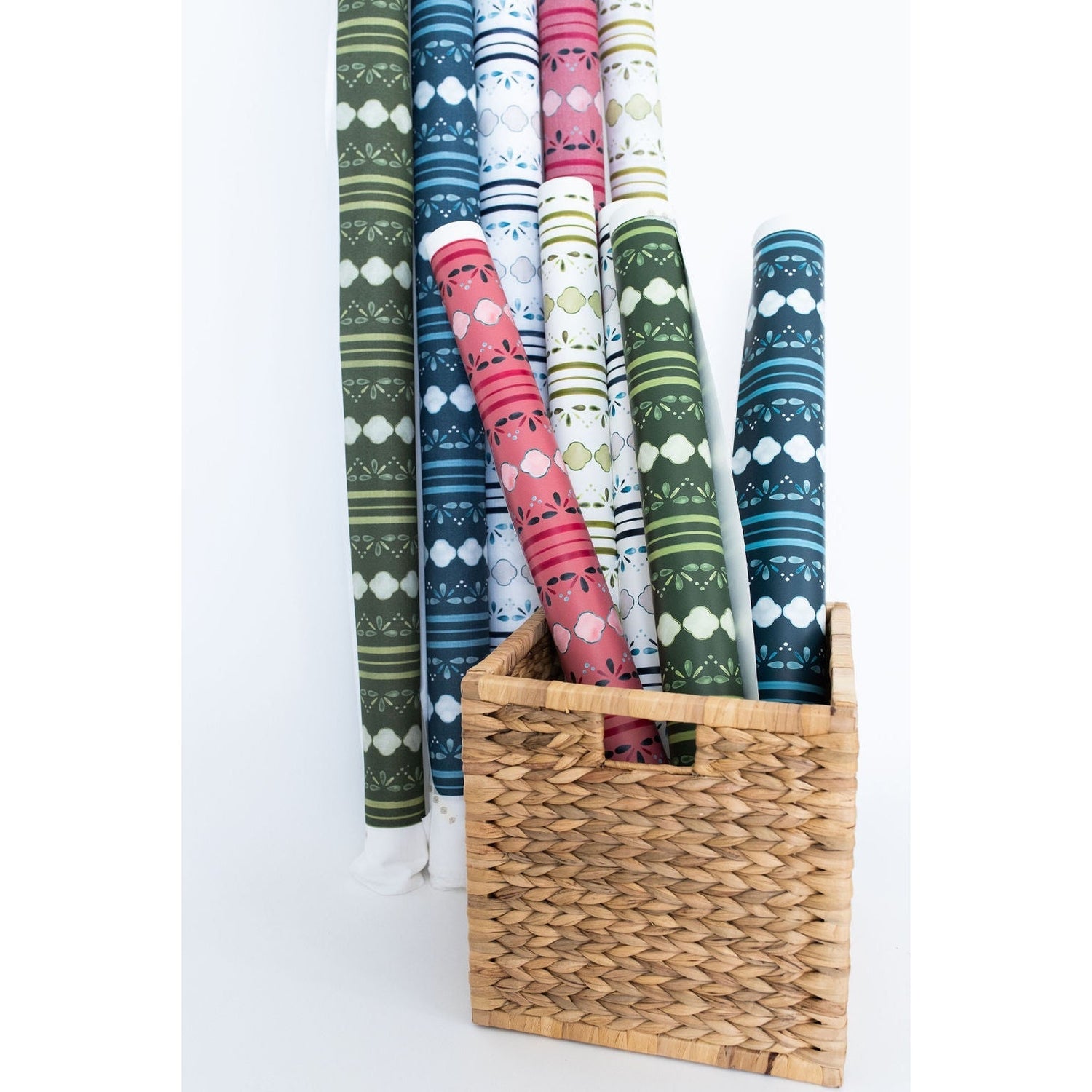 Stratford Wallpaper - White / Fern