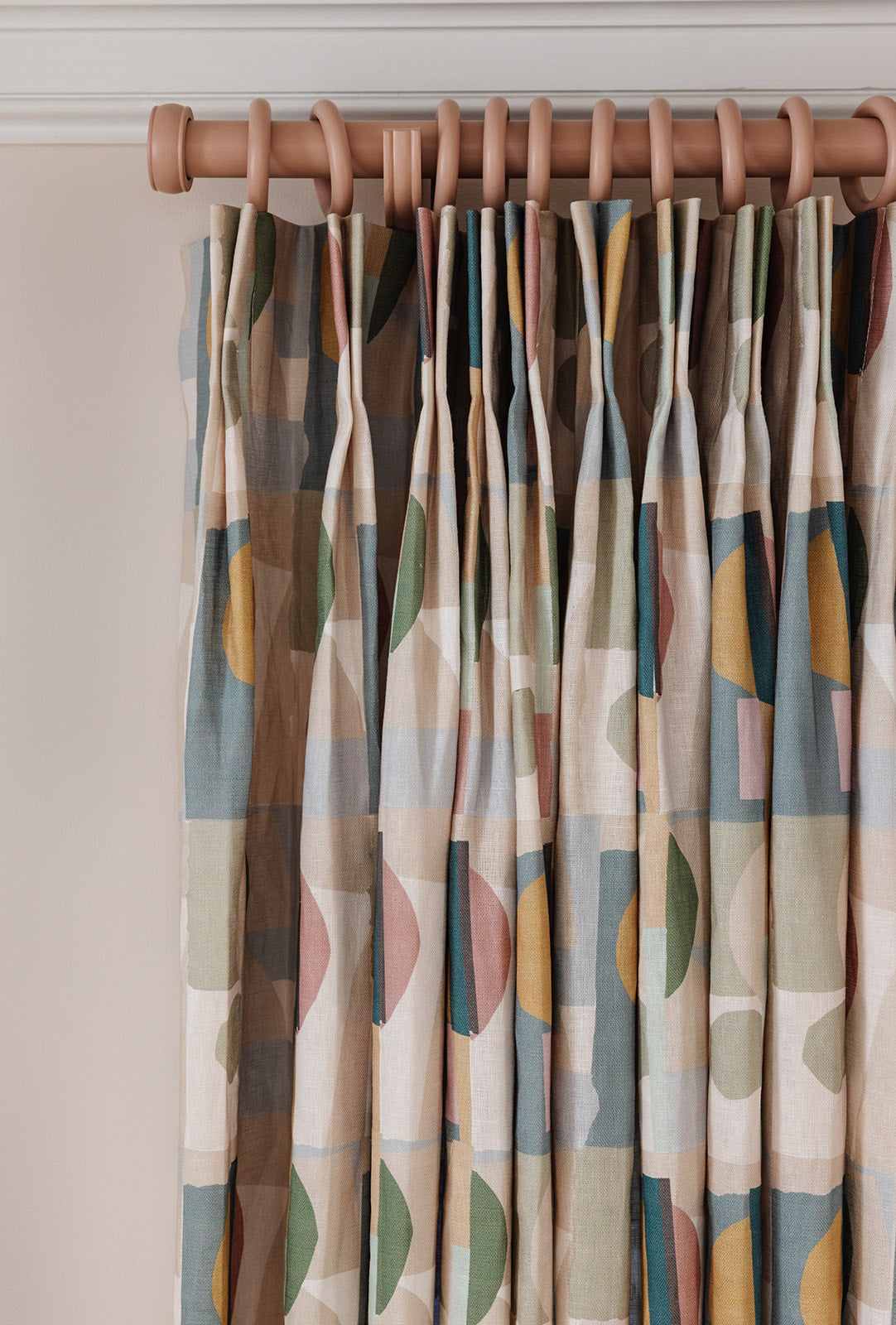 EH x Renee Bouchon Kipsy Drapery Panel - Multi