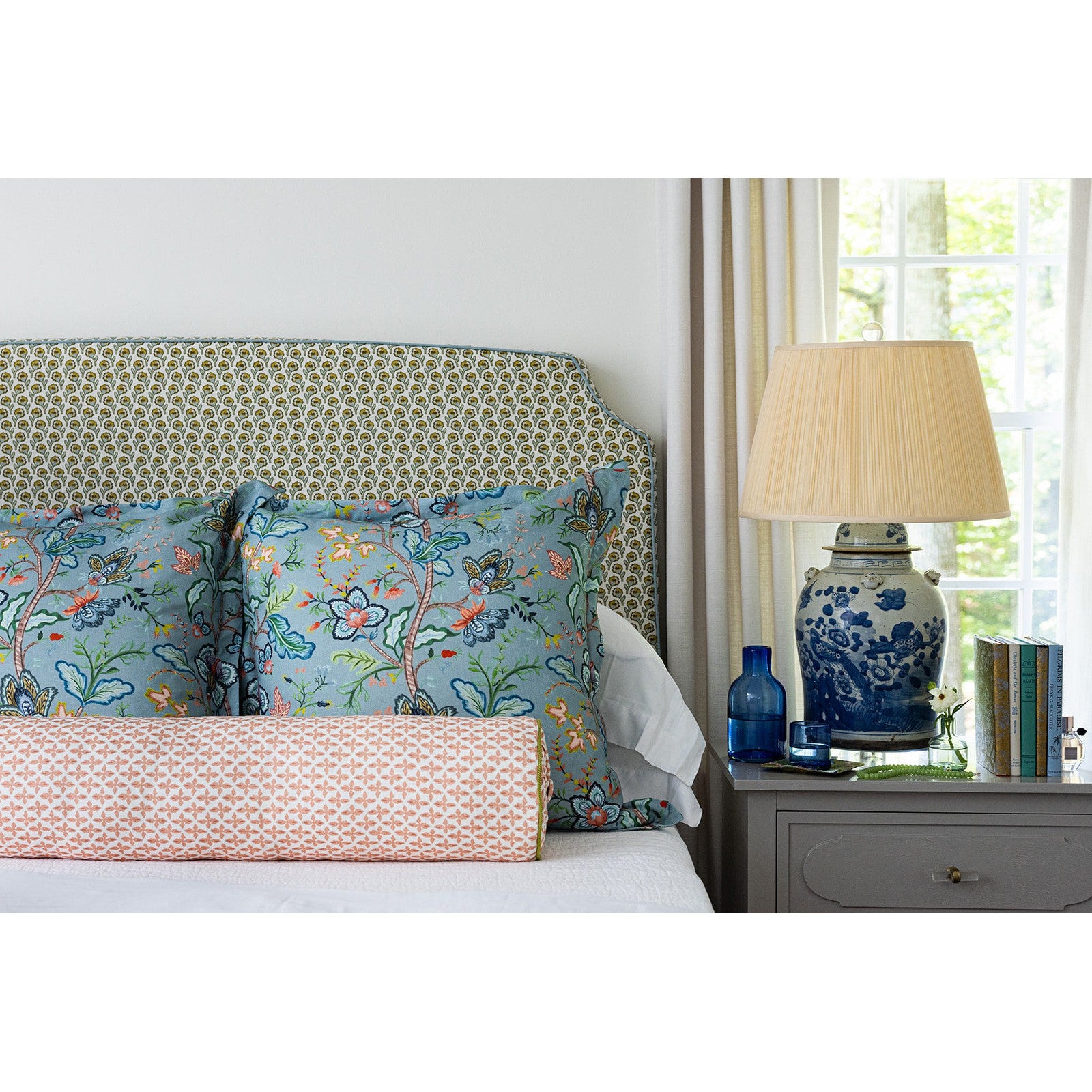 Vera Vine Fabric - House Blue