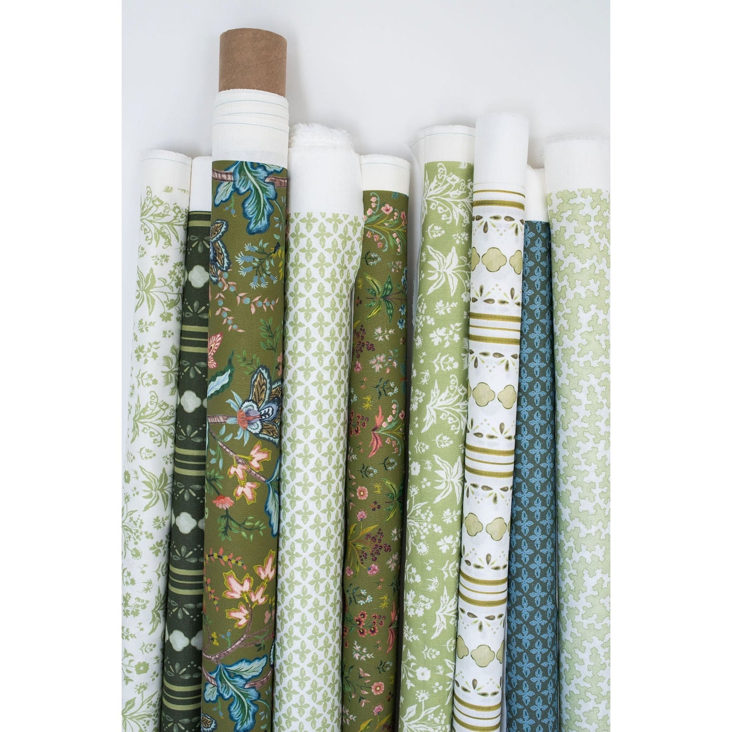 Vera Vine Fabric - Leaf